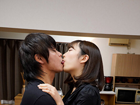 長身の妻との子どもが欲しいが僕が男性不妊だったので、精子提供者に直接中出ししてもらうことになった　サンプル画像09